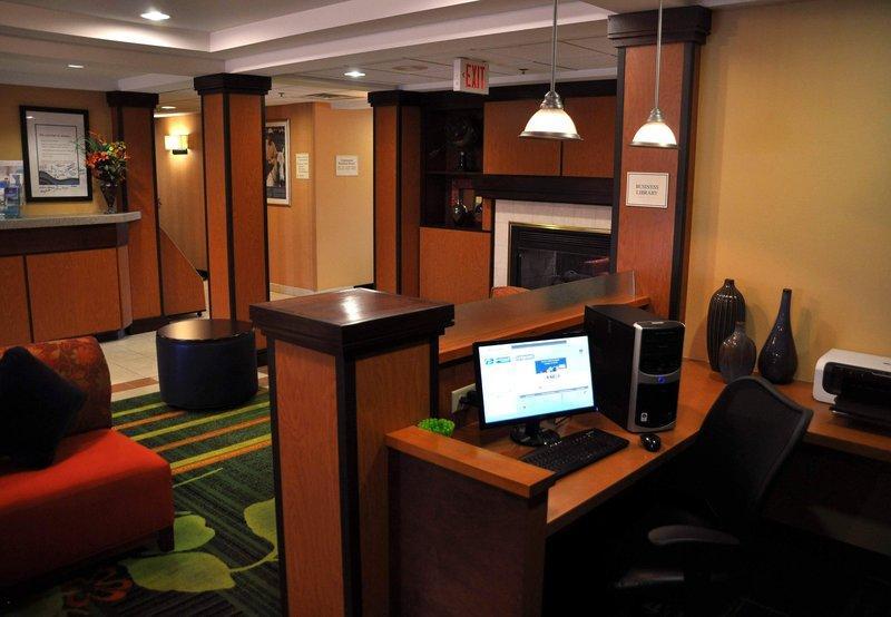 Hotel Fairfield &